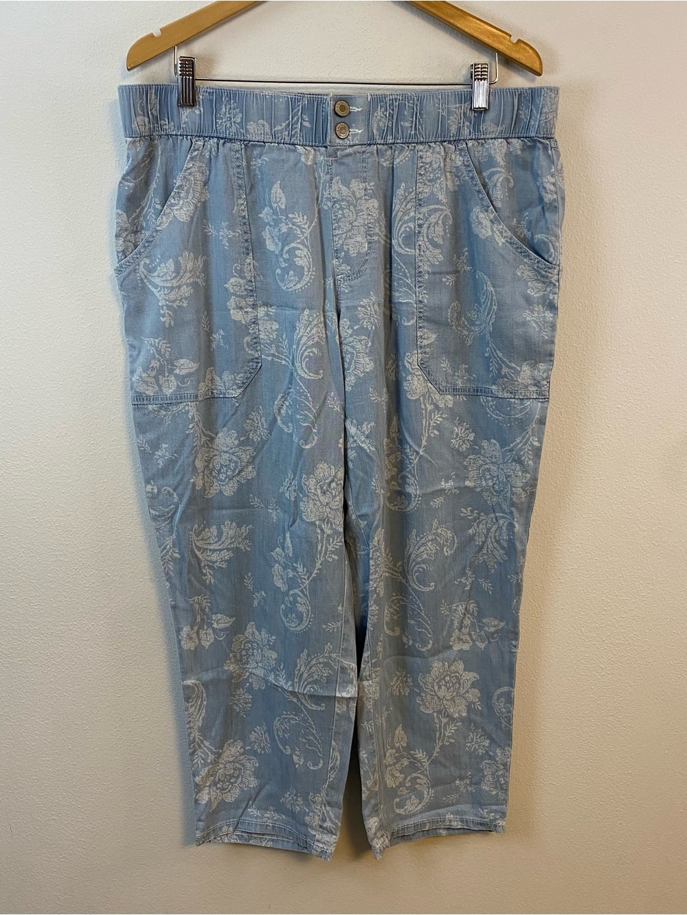 Any Body NWT Blue Floral Flowy Pants Womens Large Petite